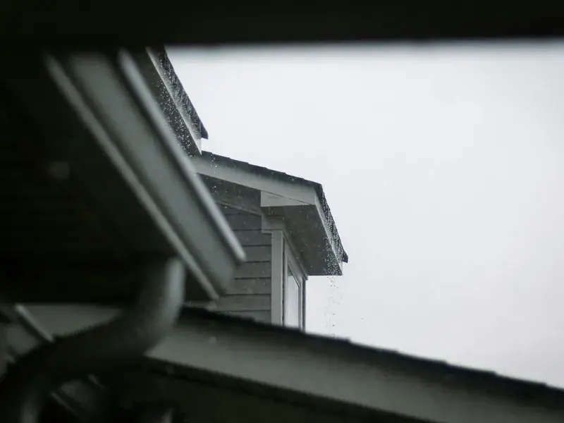 Modern UK home with a clean, neatly finished roofline